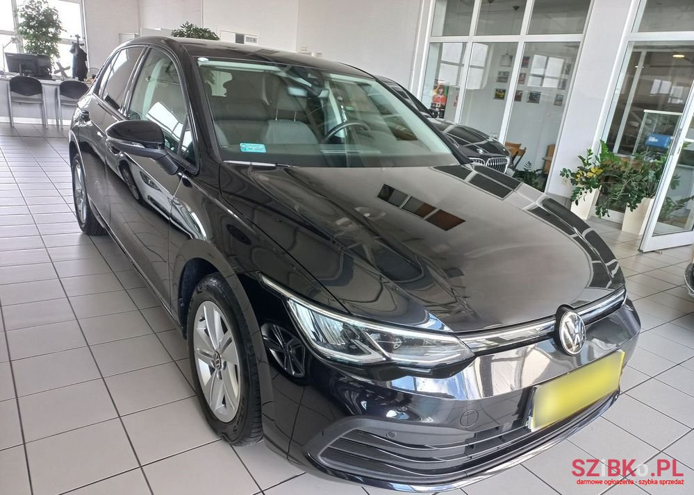 2022' Volkswagen Golf photo #3