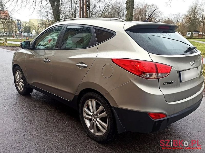 2010' Hyundai ix35 2.0 Crdi Style photo #6