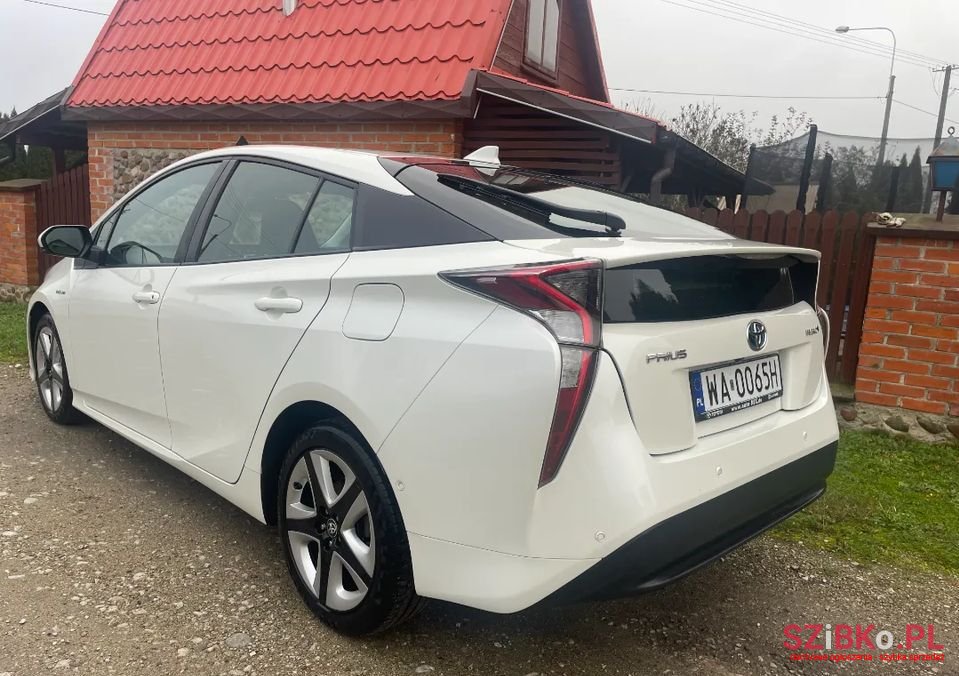 2018' Toyota Prius photo #4