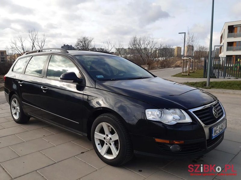 2006' Volkswagen Passat photo #1