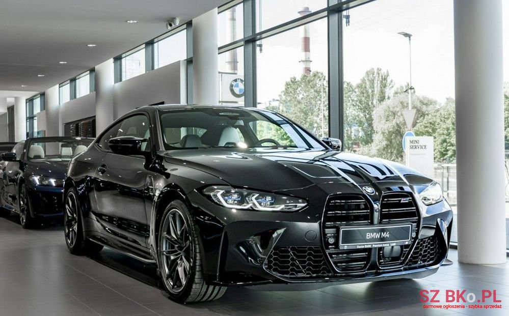 2023' BMW M4 photo #5