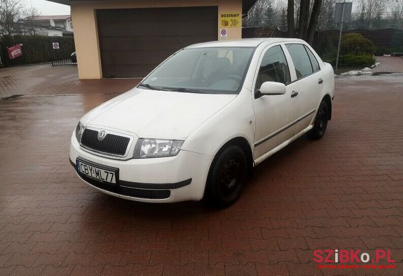 2004' Skoda Fabia photo #1