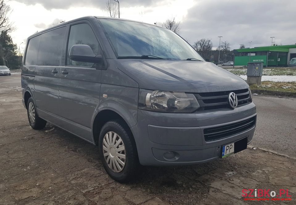 2012' Volkswagen Transporter photo #5