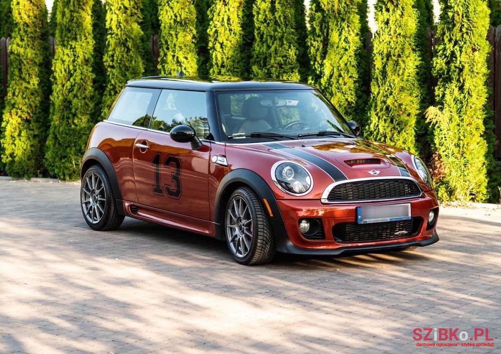 2013' MINI Cooper Jcw photo #2