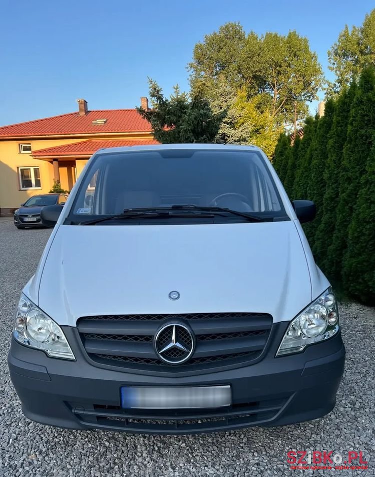 2014' Mercedes-Benz Vito photo #1
