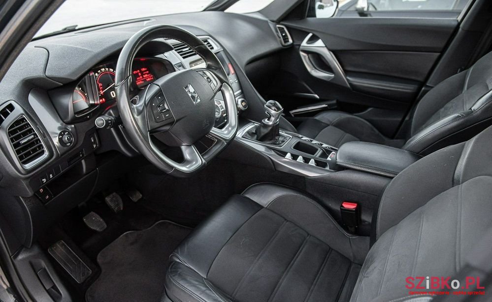 2017' Citroen DS5 photo #6