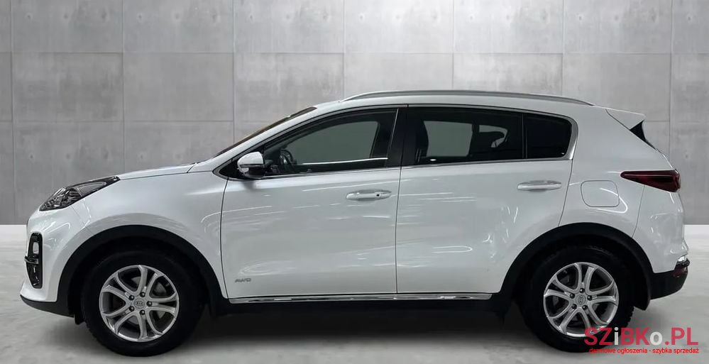 2020' Kia Sportage photo #2