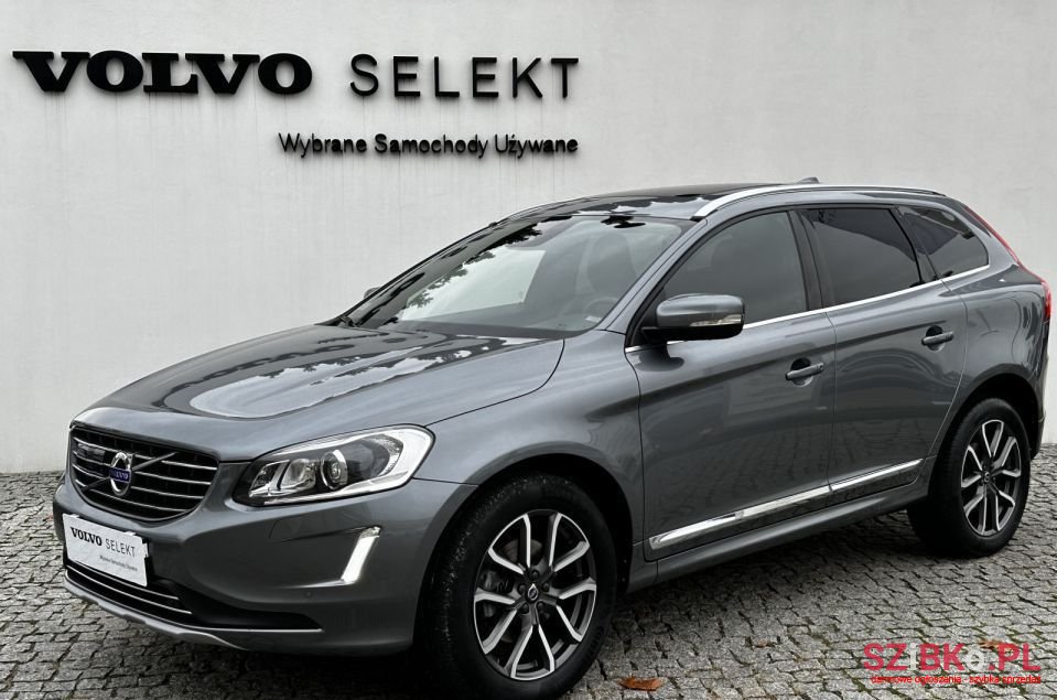 2016' Volvo Xc 60 photo #1