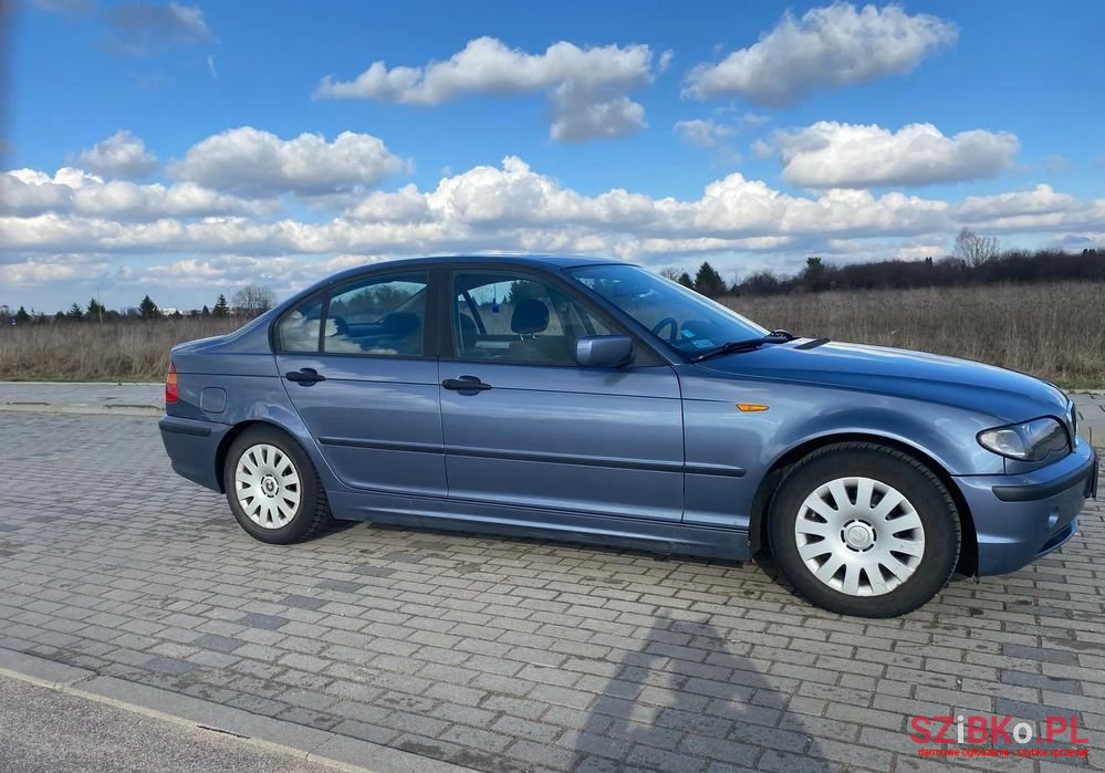 2003' BMW 3 Series 316I photo #4