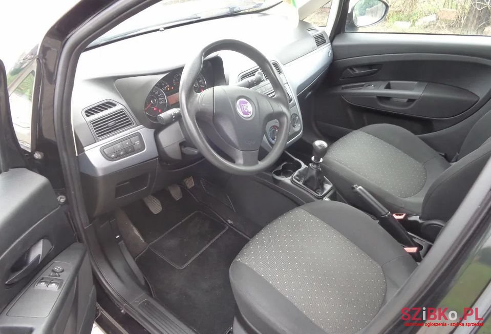 2008' Fiat Grande Punto photo #4