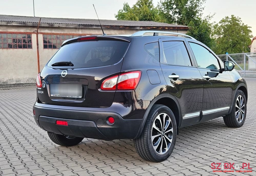 2011' Nissan Qashqai 2.0 4X4 Tekna Pack photo #4