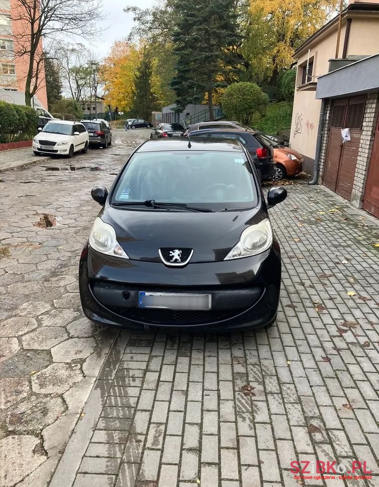 2008' Peugeot 107 1.0 Trendy photo #6