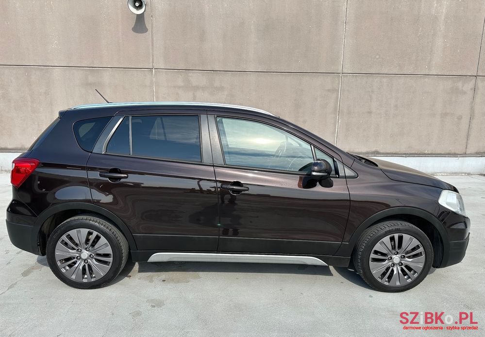2014' Suzuki SX4 S-Cross photo #6