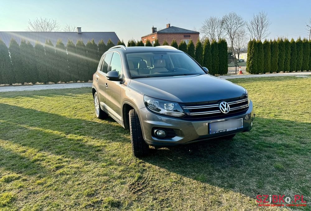 2014' Volkswagen Tiguan photo #2