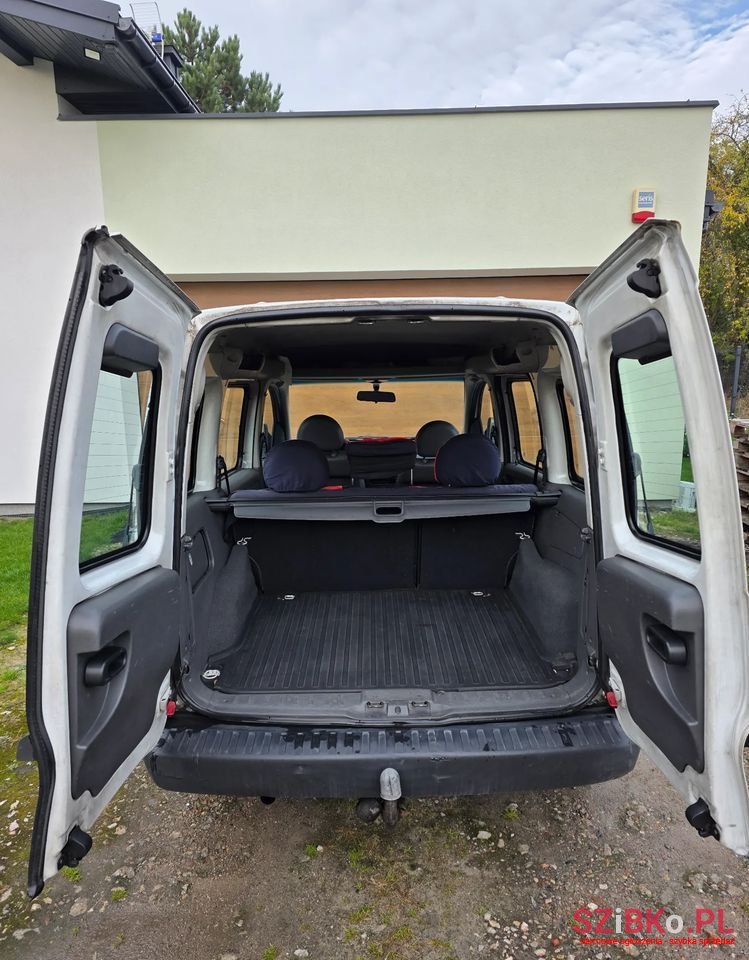2003' Opel Combo Tour photo #4