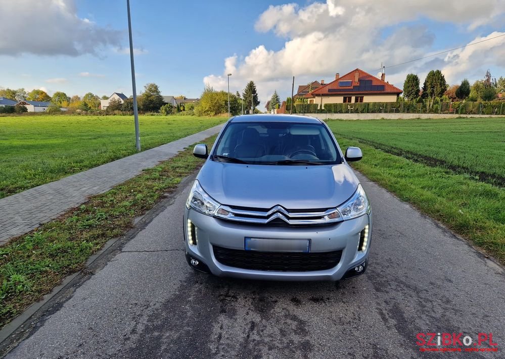 2012' Citroen C4 Aircross photo #2