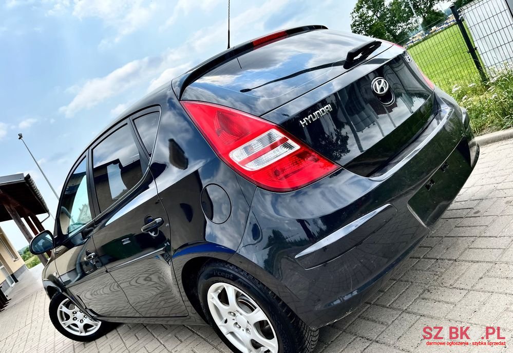 2008' Hyundai i30 1.6 Premium photo #3