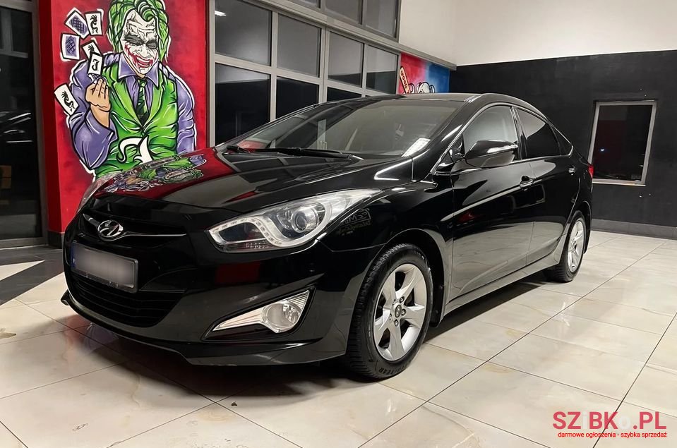 2013' Hyundai i40 photo #1