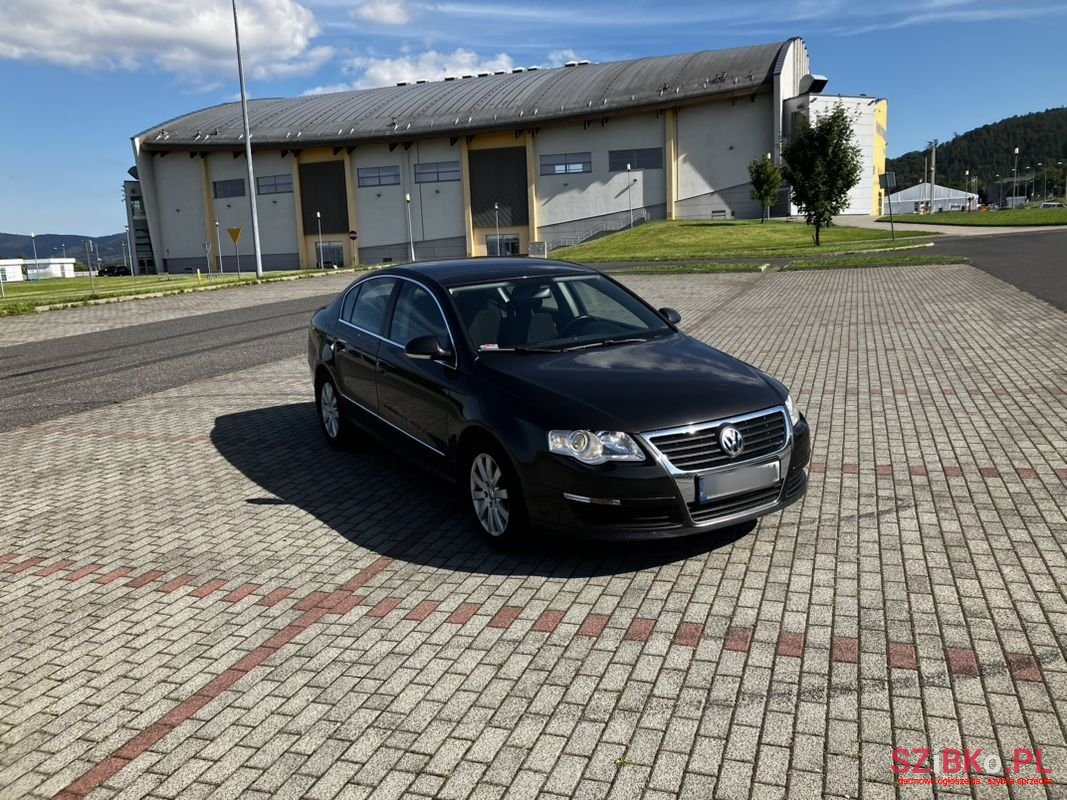 2006' Volkswagen Passat photo #1