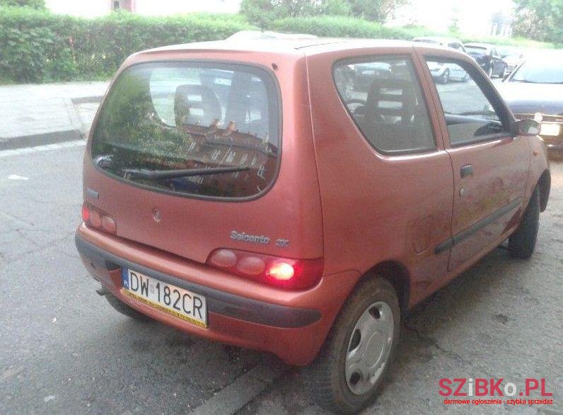 2001' Fiat Seicento photo #2