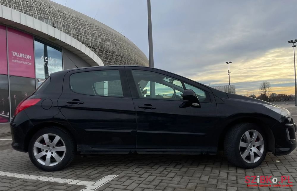2008' Peugeot 308 photo #5