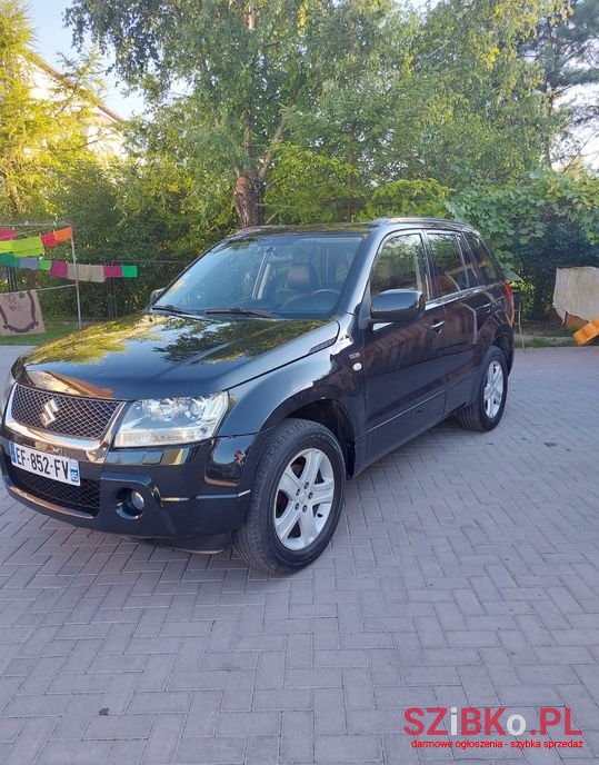 2007' Suzuki Grand Vitara photo #2