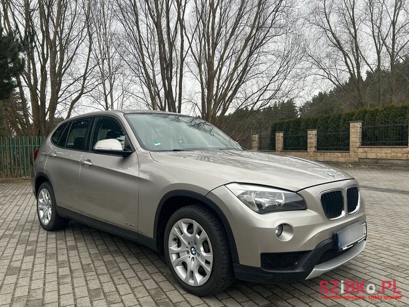 2013' BMW X1 Xdrive18D photo #3
