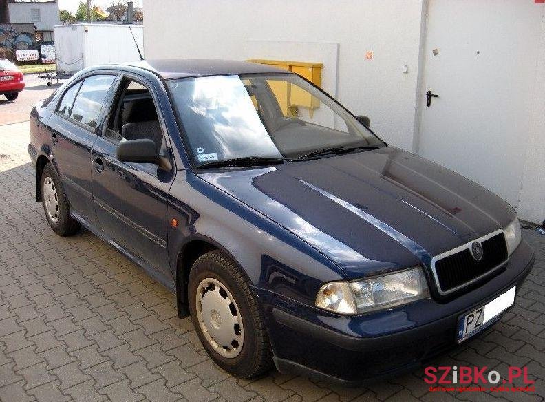 1998' Skoda Octavia photo #1