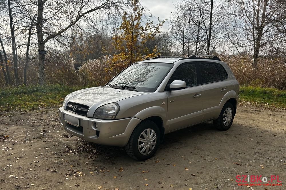 2008' Hyundai Tucson photo #3