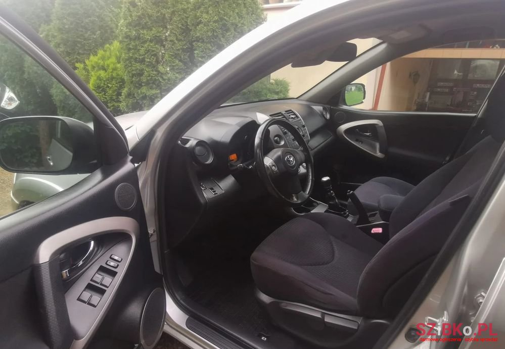 2006' Toyota RAV4 2.2 D-Cat X photo #6