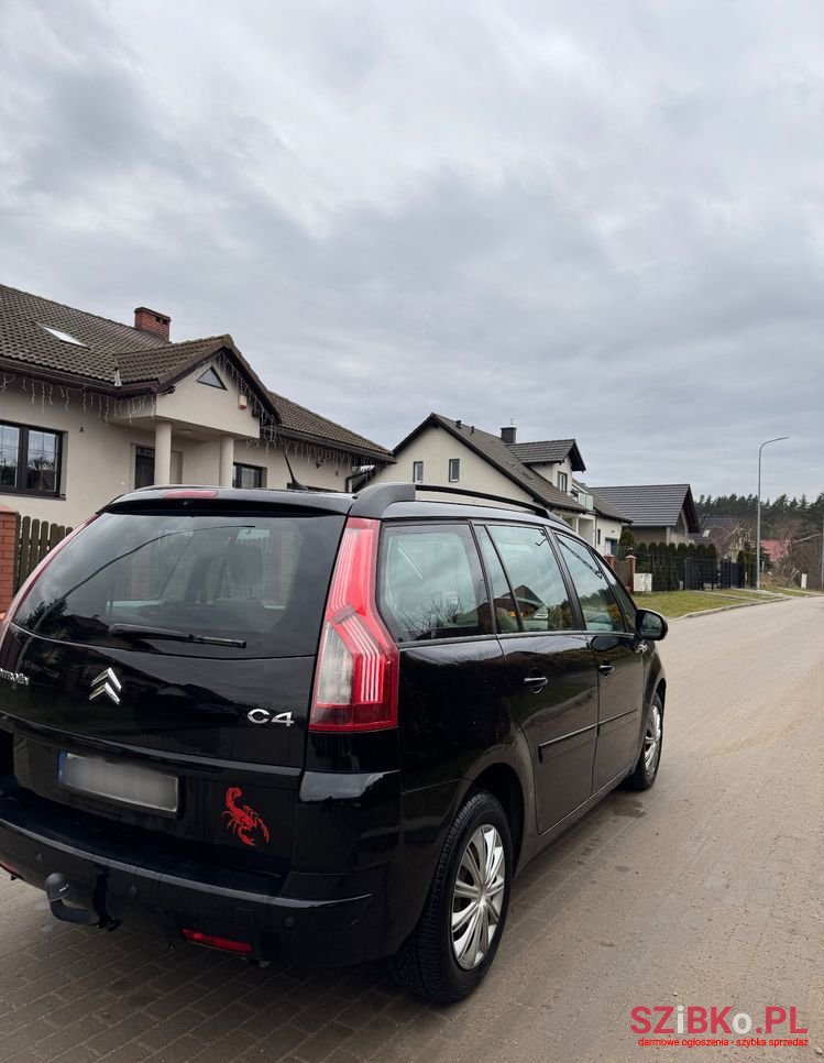 2009' Citroen C4 Picasso 1.6 Hdi Impress photo #2