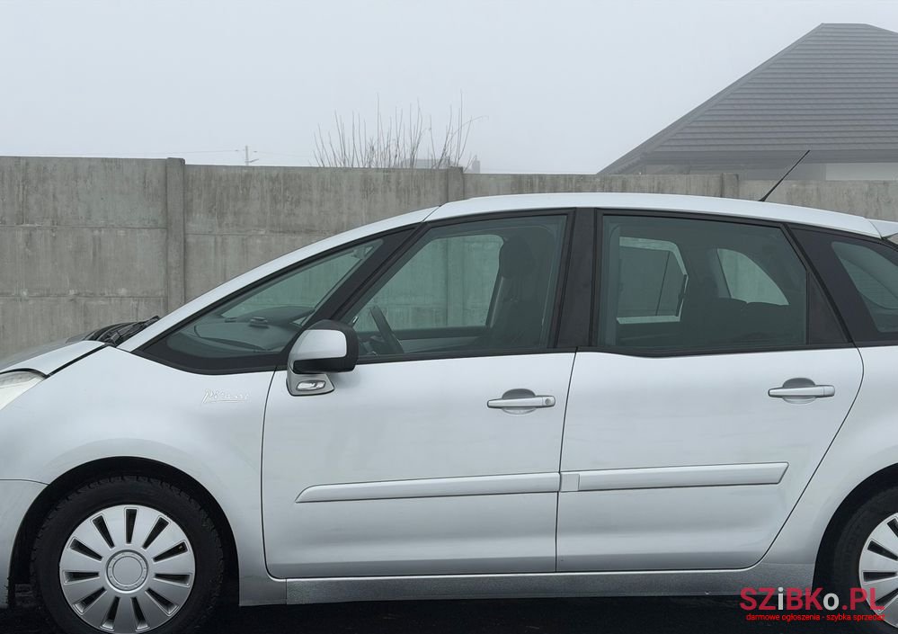 2007' Citroen C4 Picasso photo #2