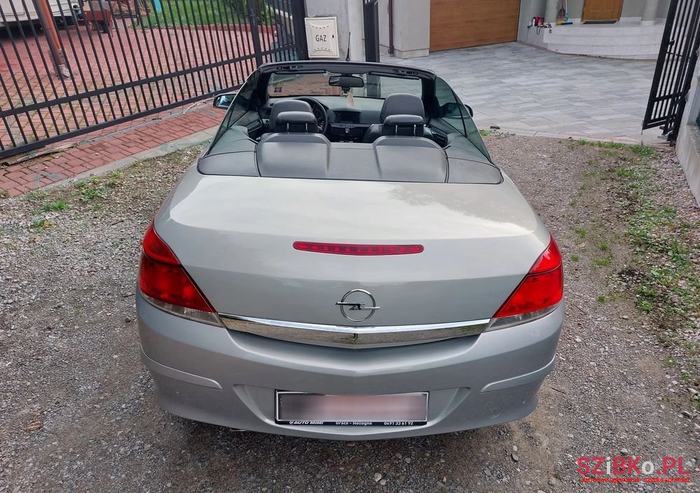 2007' Opel Astra Cosmo photo #5