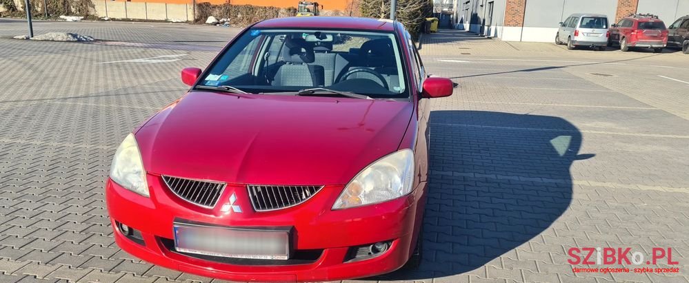 2005' Mitsubishi Lancer photo #1