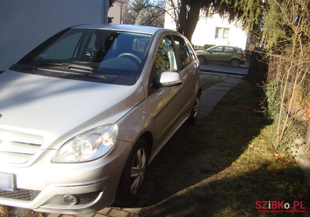 2009' Mercedes-Benz B-Class 170 photo #3