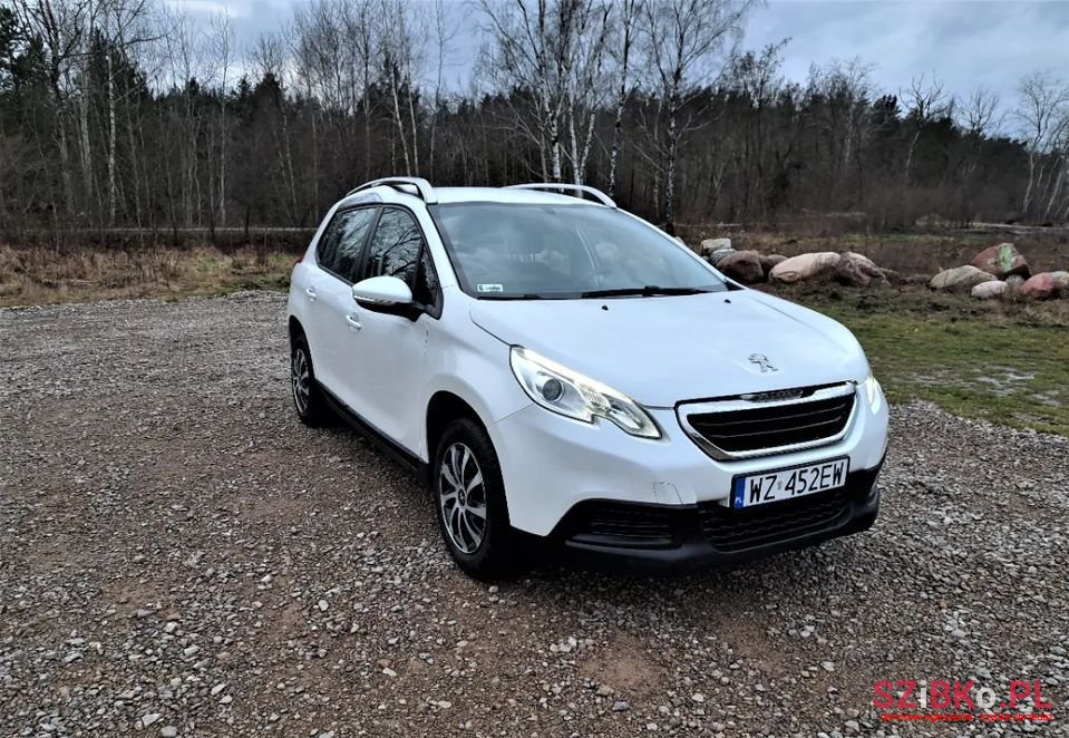 2015' Peugeot 2008 photo #2