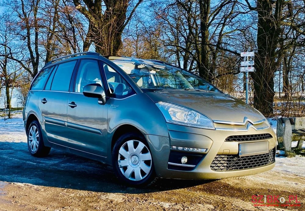 2011' Citroen C4 Grand Picasso photo #1