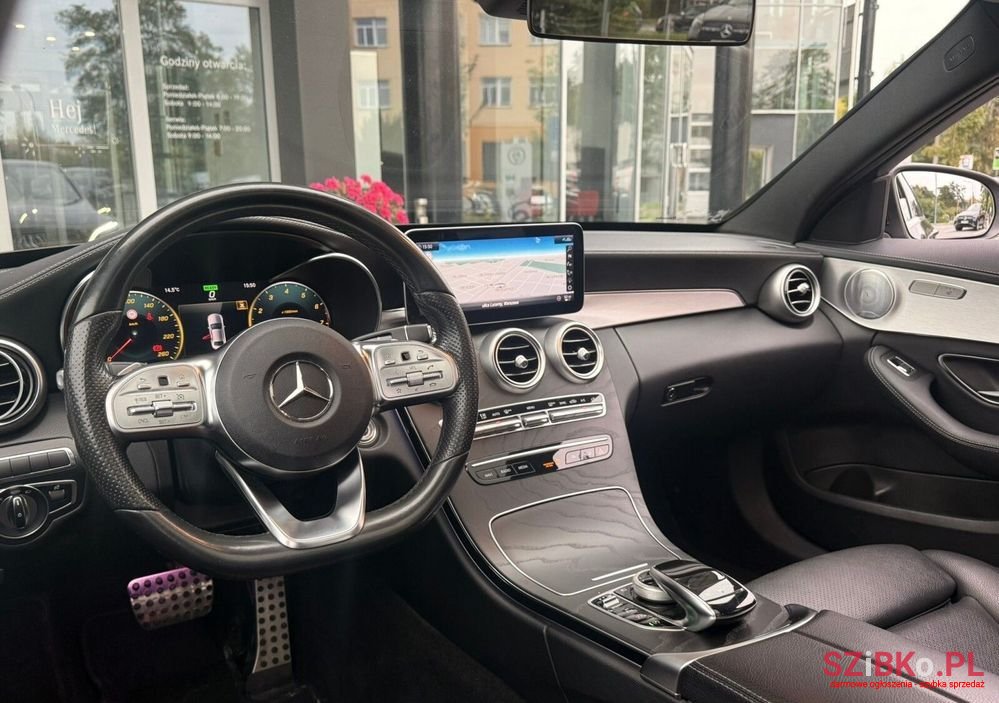 2018' Mercedes-Benz C-Class 200 4Matic photo #4