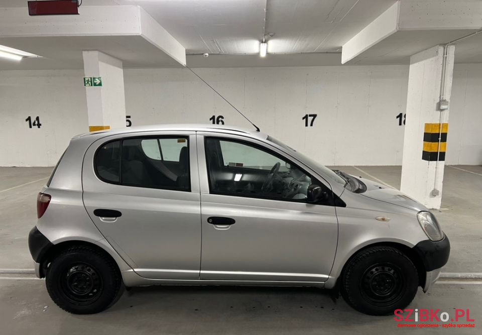 2003' Toyota Yaris photo #5