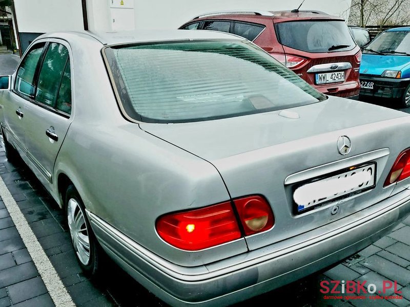 1996' Mercedes-Benz Klasa E photo #3