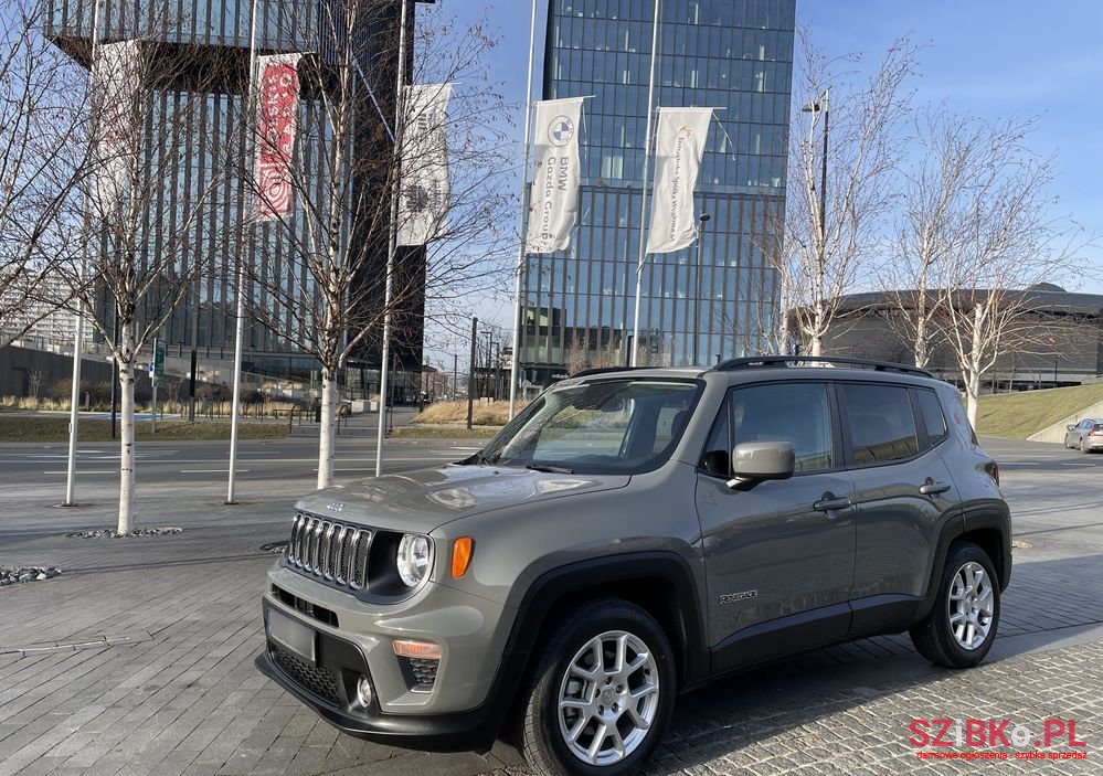 2021' Jeep Renegade photo #4