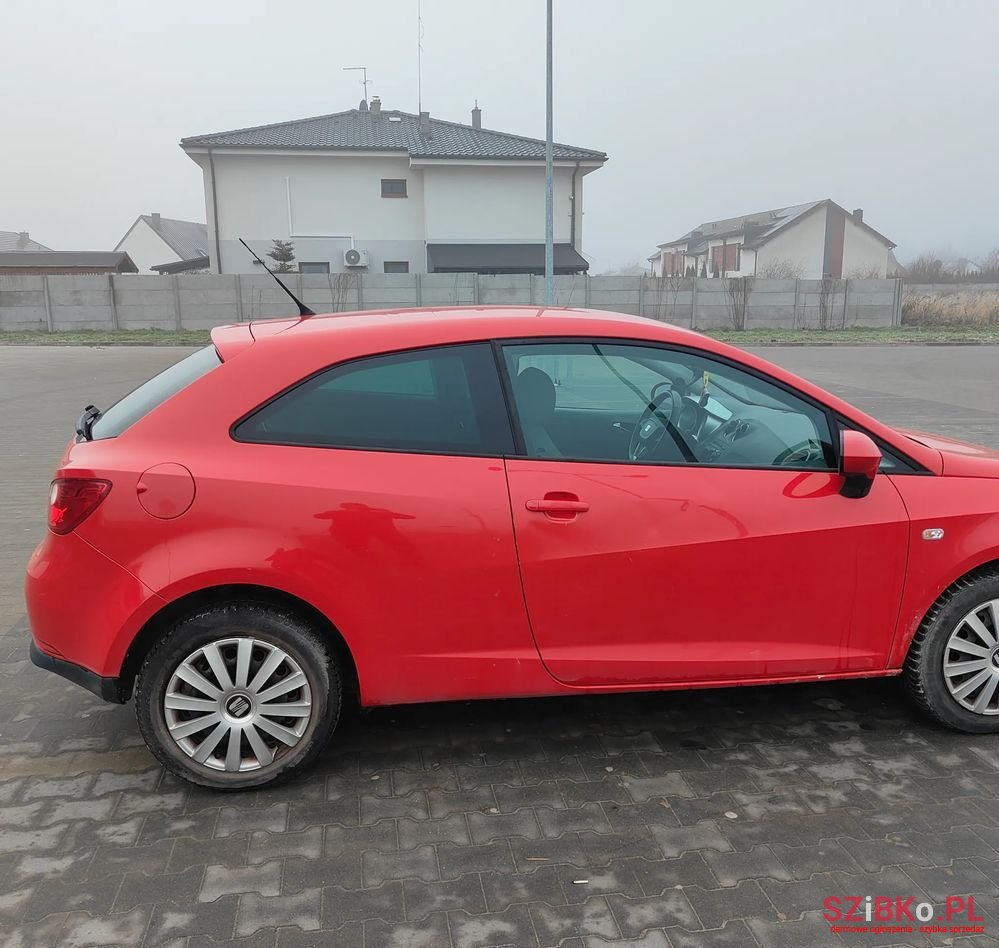 2009' SEAT Ibiza photo #6