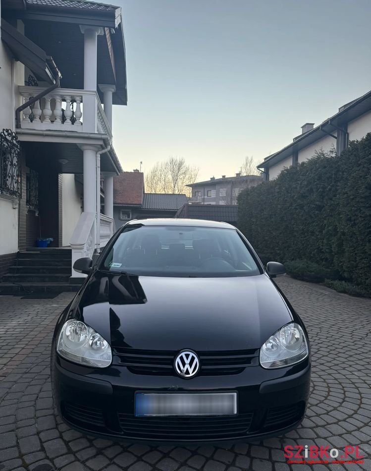 2007' Volkswagen Golf photo #2