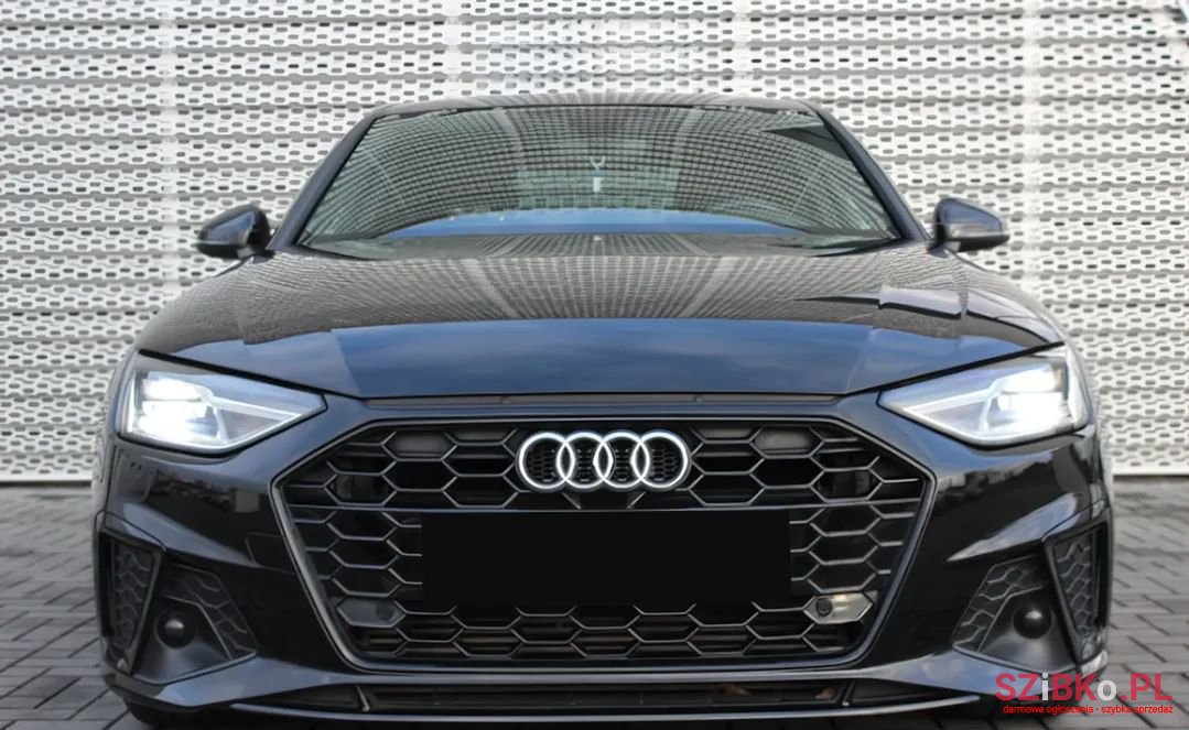 2023' Audi A4 photo #2