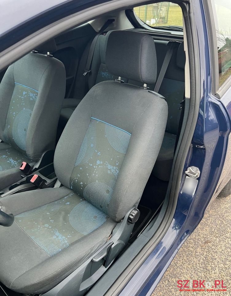 2012' Ford Fiesta 1.25 Ambiente photo #6