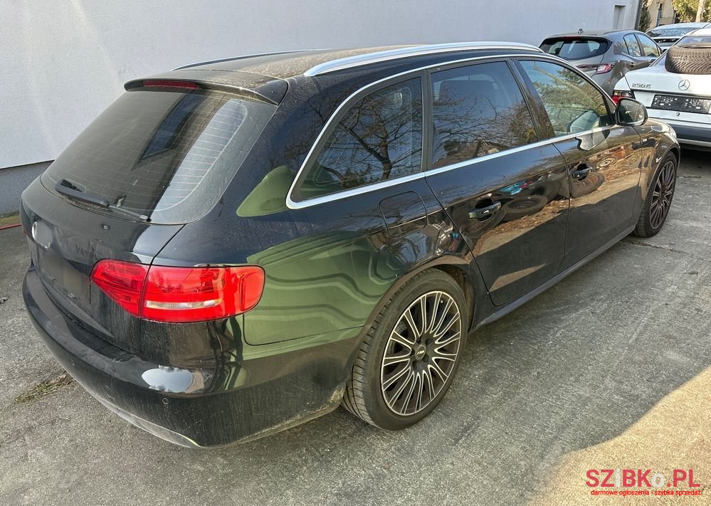 2009' Audi A4 Avant photo #4