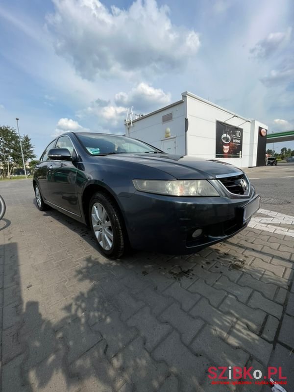 2004' Honda Accord photo #2