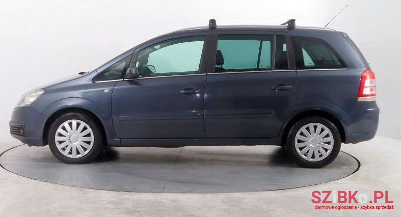 2007' Opel Zafira photo #2