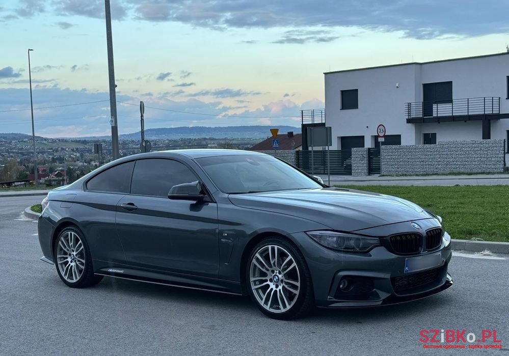 2013' BMW 4 Series photo #1