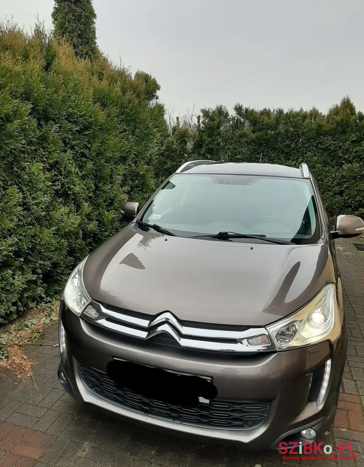 2012' Citroen C4 Aircross photo #2